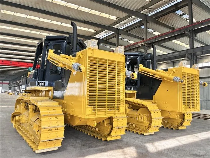 Install A Large Fan Desert Type Bulldozer
